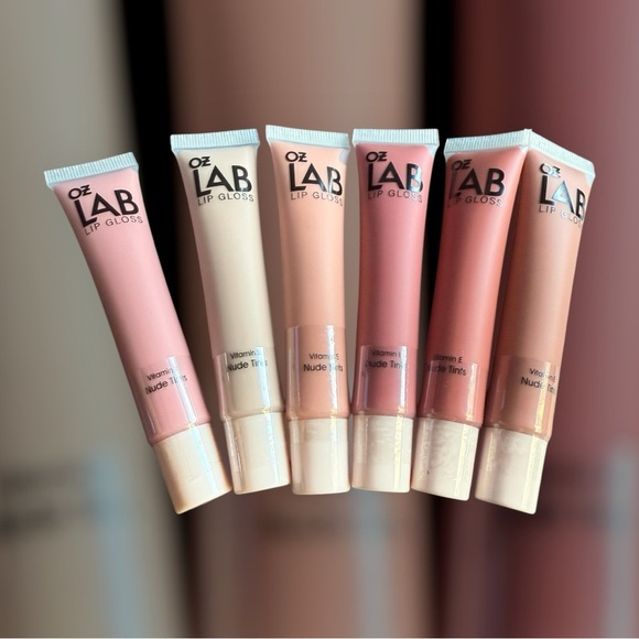 6 Piece Lip Gloss Set - Nude Collection - Picture 3 of 3